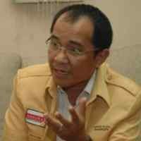 Akbar Faizal Setia dengan KA Ekspres 