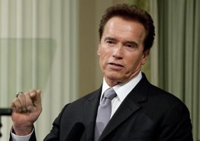 Arnold pun Naksir Teknologi Hydrogen Super Highway