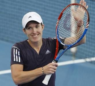 Henin Tantang Clijsters di Final 