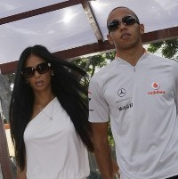 Hamilton-Nicole Resmi Bubaran