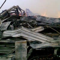  Kobaran Api Mulai Mengecil Setelah 17 Jam