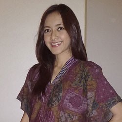 Richa Novischa Bingung Digugat Cerai Gary Iskak