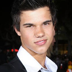 Taylor Jacob Lautner Bantah Meninggal Overdosis