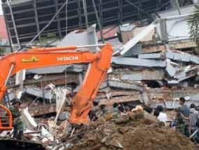 Libanon Bantu Bangun Sekolah Korban Gempa Padang