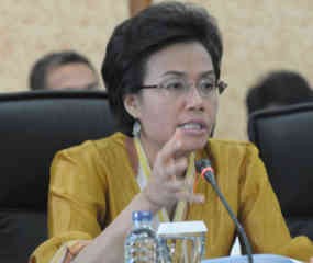 Sri Mulyani dan Tasbih Hitam