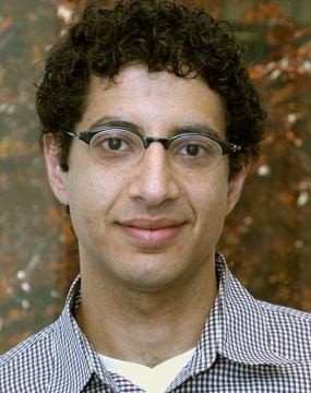 Bunuh Diri, Profesor AS Punya Segudang Prestasi  