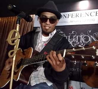 Jelang Konser, Glenn Terlihat Kurus