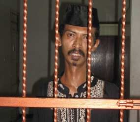 Lanjar Kembali Jalani Rutinitas Penahanan Tanpa Istri