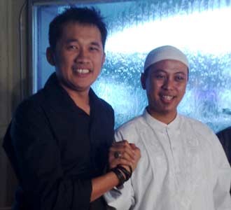 Hanung-Opick Cari Sponsor Baru