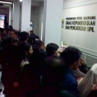 Waspada Copet Saat Buat Akta Gratis di Disduk Bandung 
