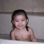 Alena Handi (Alen), 2,2 Tahun; Perempuan; f