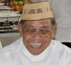Bali Anugerahi Gus Dur Mahendradatta Award 2010