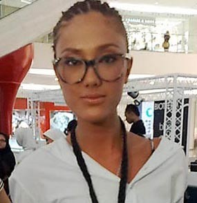 Fahrani Raih Penghargaan Asian Model Festival Award