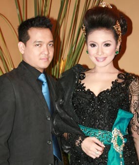 Virnie Ismail Anggap Foto Pre Wedding Sebagai Ibadah