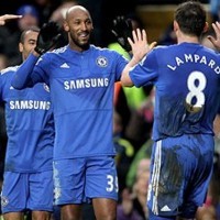 Bantai Sunderland, Chelsea Amankan Puncak