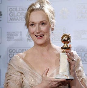 Meryl Streep Bawa Pulang Piala Golden Globe ke-7