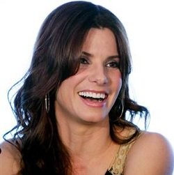 Sandra Bullock: Ciuman Meryl Streep Bikin Melayang 