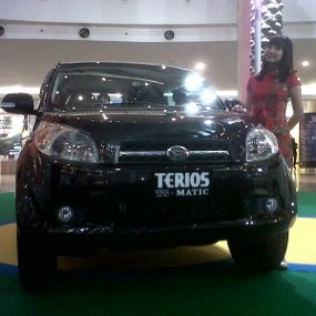 Naik Rp 16,2 Juta, Terios TS Matik Banjir Fitur