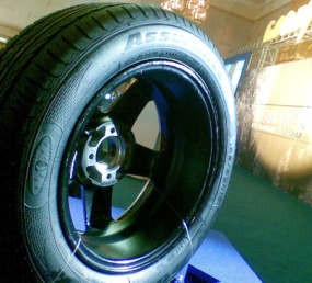 PTPN Berencana Bangun Pabrik Ban