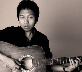 Rilis di Jerman, Sandhy Sondoro Bawa Album ke Indonesia