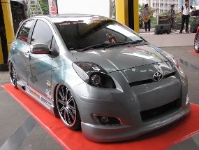 Toyota Yaris VIP Style
