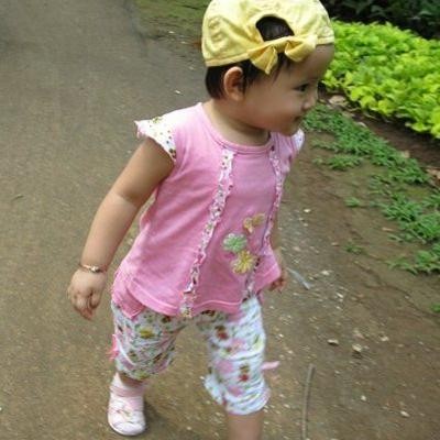Desrita Asmirani, 2,1 Tahun; Perempuan; f