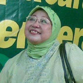 Lili Wahid Diminta Jelaskan Kerugian Konstitusional
