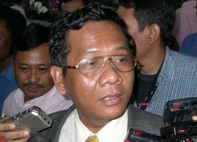 Mahfud: Bila Ada Unsur Kriminal, Century Bisa Berujung Impeachment