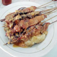 Ayo Rek... Jajan Sate Ponorogo!