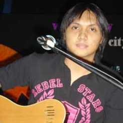 Icha Jikustik Ogah Nikah Dengan Artis