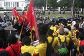Pemukul Polisi di Istana Bernama Alkind & Tatang