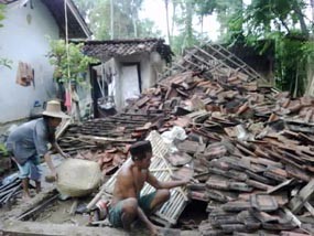 Puluhan Rumah di Dua Desa Rusak Parah Diterjang Puting Beliung
