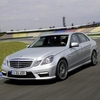 Mercy E63 AMG dan E-Class Cabriolet Ramaikan IIMS