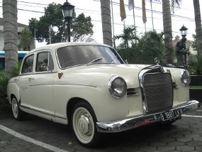 Plesiran di Yogya dengan Mercy Tua