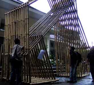 Pameran Jejak Bambu di CCF