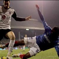 Benamkan Pompey, Fulham Dongkrak Posisi