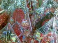 Laris Manis Bisnis Parsel Imlek