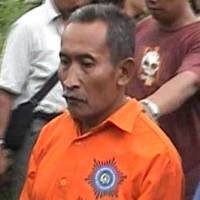 Babe Sering Ganti Identitas