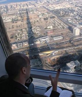 Baru Sebulan Dibuka, Burj Khalifa Ditutup 