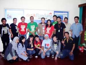 Ada Tangis di Kopdar tanyasaja.com