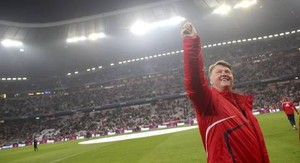 Van Gaal Tolak Piala Dunia