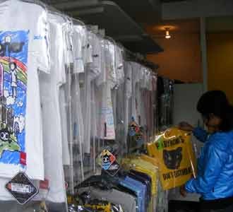 Baby Bones, Clothing untuk Anak