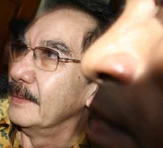 Antasari Divonis 18 Tahun Penjara