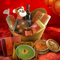 Berburu Nian Gao, Yu Sheng, Sampai Nonton Barongsai!