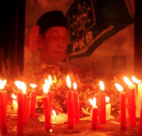 Seribu Jin Ikut Doakan Gus Dur
