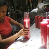 Bahan Baku Lilin Diimpor dari Cina