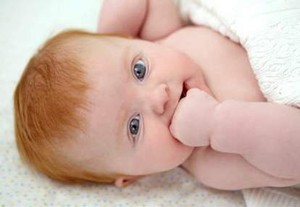 Kehidupan Bayi di 6 Bulan Pertamanya