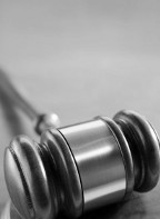 Peradilan Rasa Keadilan 