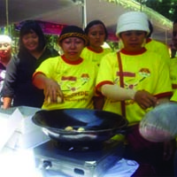 Onde-onde Mojokerto Masuk Rekor MURI