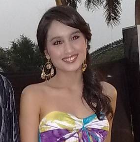 Dituntut Rp 1,7 Miliar, Cinta Laura Bersumpah Tak Akan Bayar